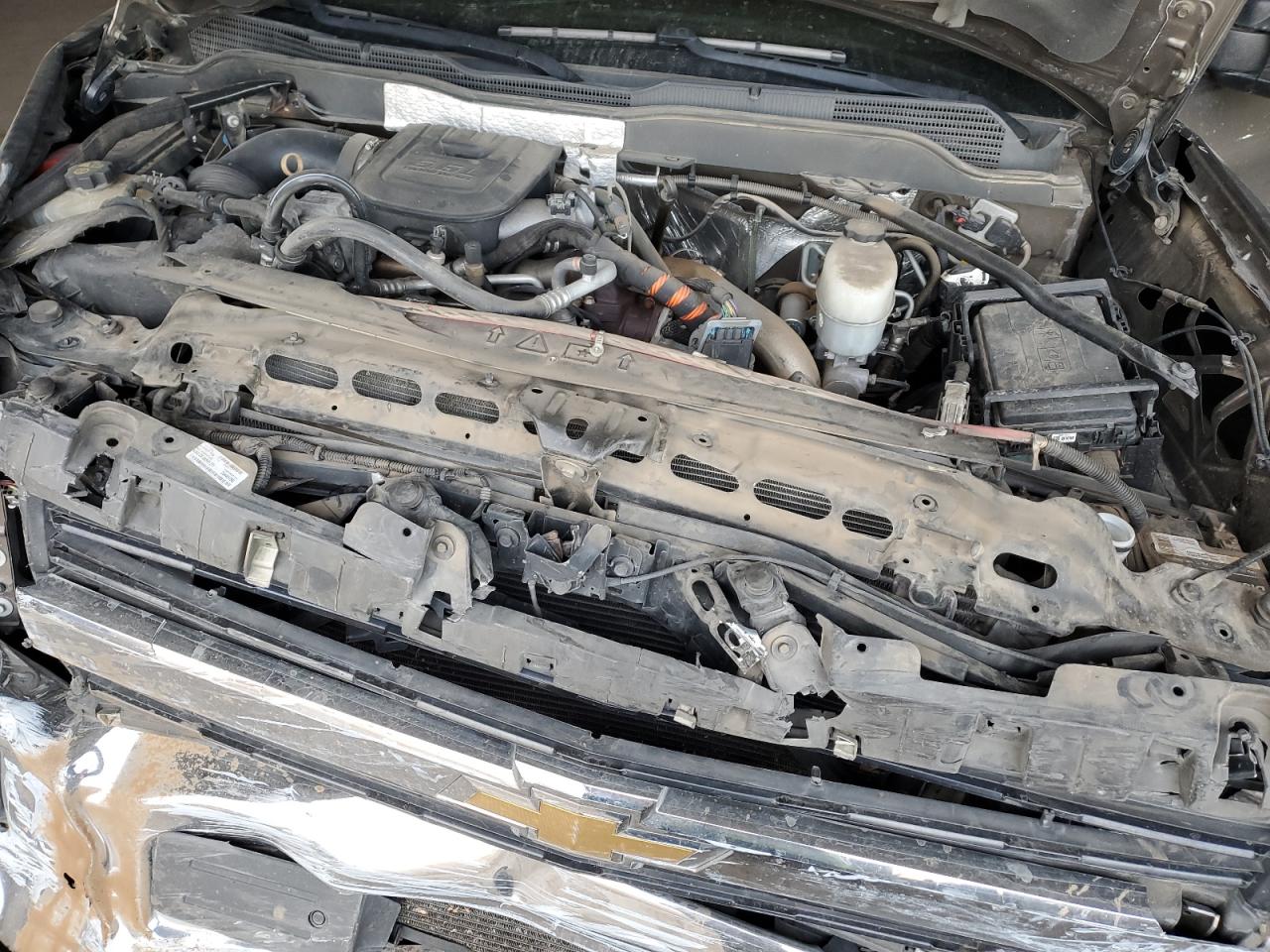 2015 Chevrolet Silverado - Image 11
