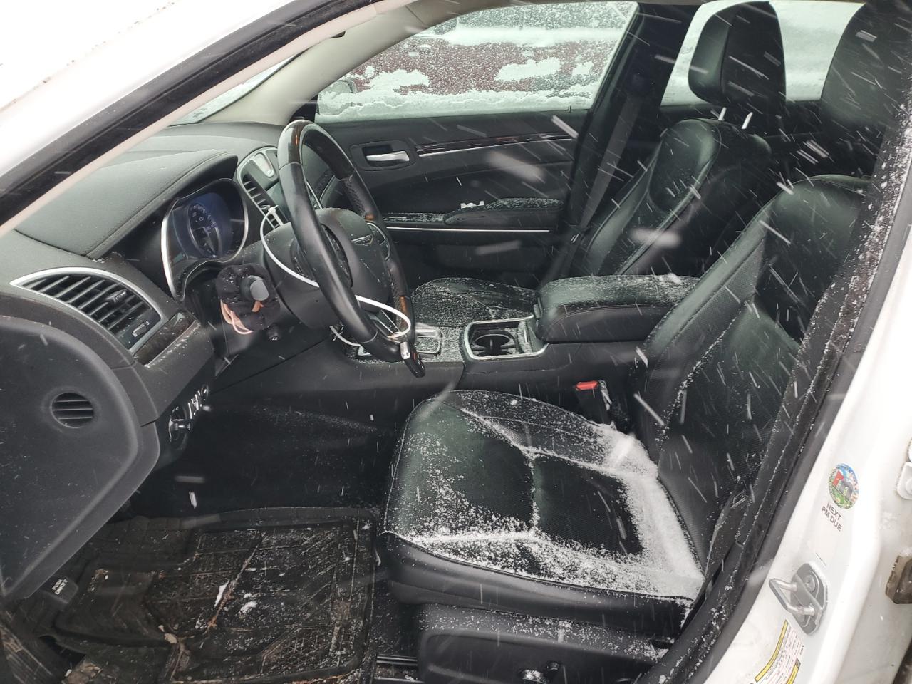 2018 Chrysler 300 Limited VIN: 2C3CCAEGXJH136976 Lot: 43231195