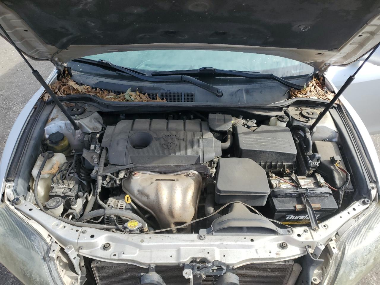 2011 Toyota Camry - Image 11