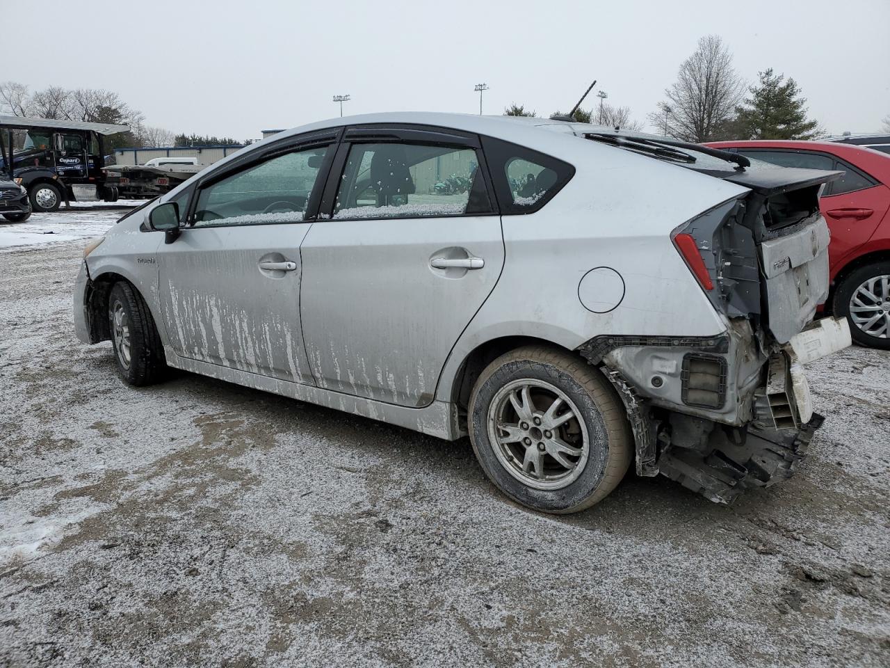 2011 Toyota Prius - Image 2