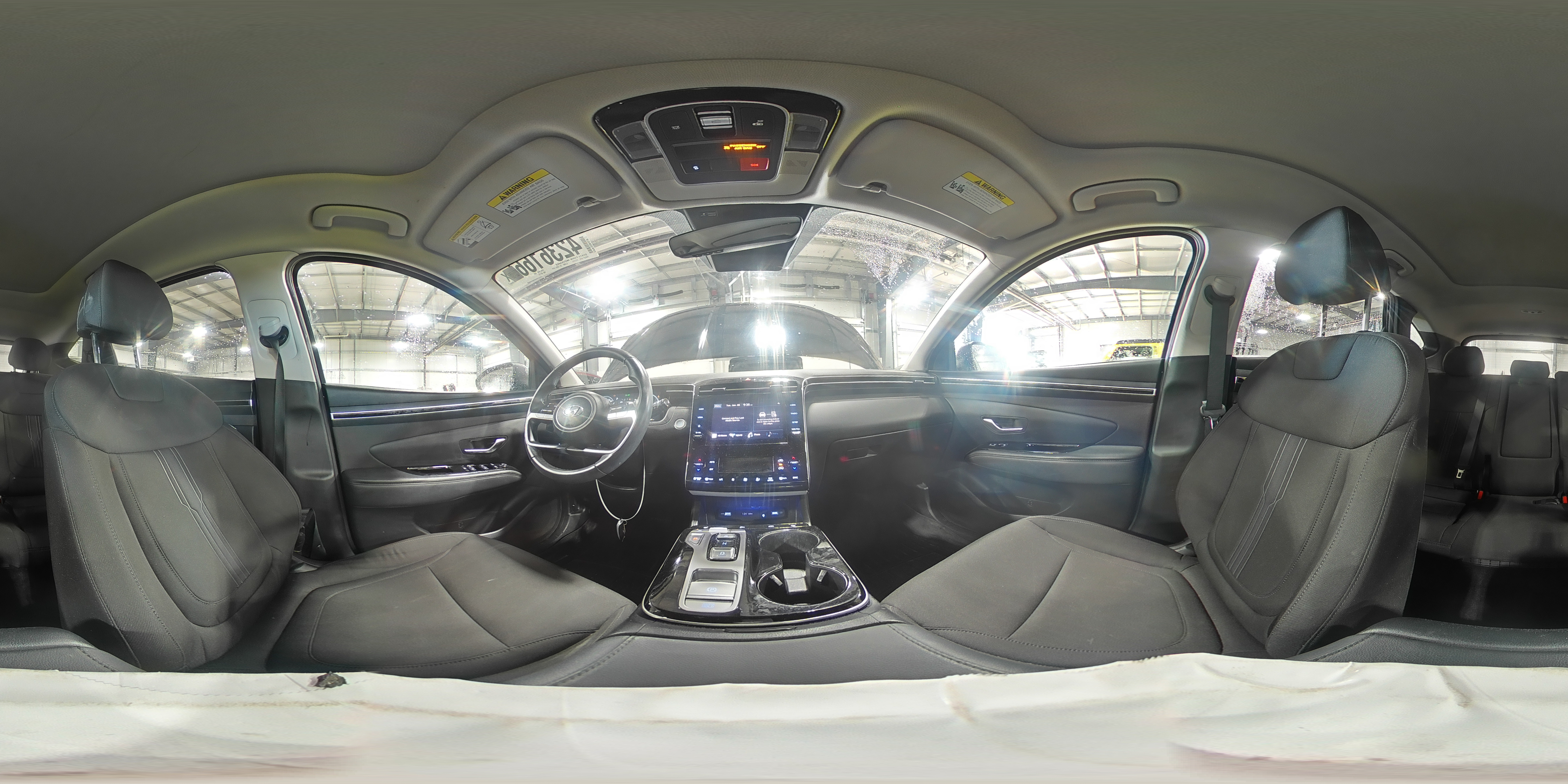 2022 Hyundai Tucson - Image 16