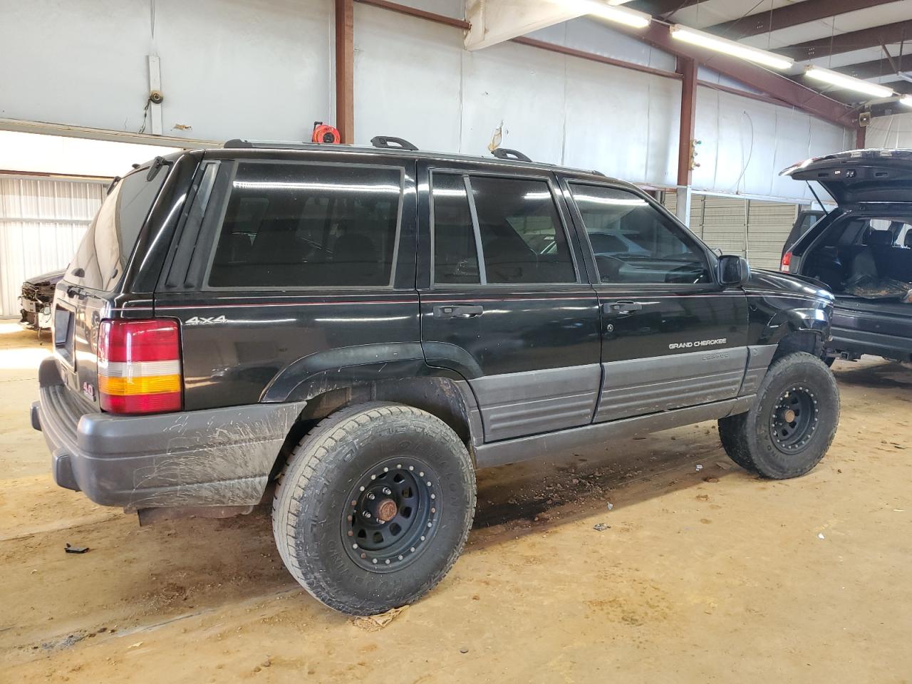 1996 Jeep Grand Cherokee - Image 3