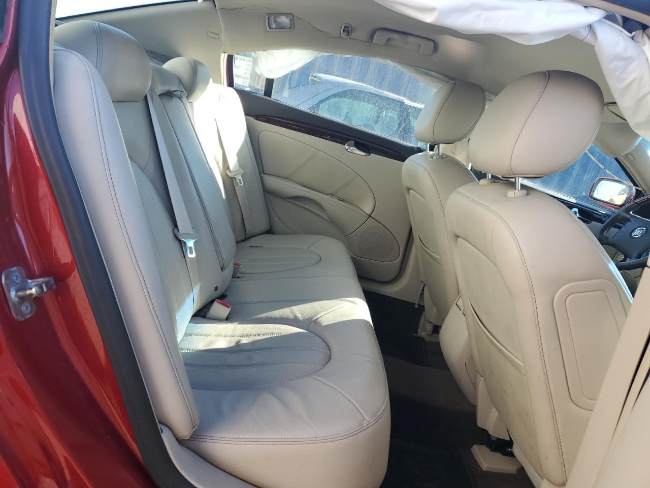 2009 Buick Lucerne - Image 10