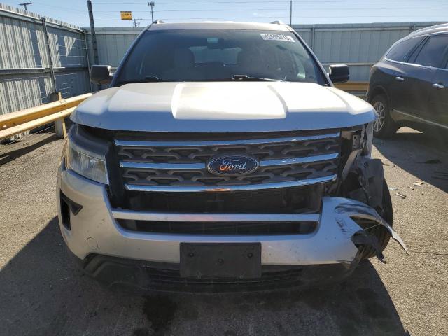  FORD EXPLORER 2018 Srebrny