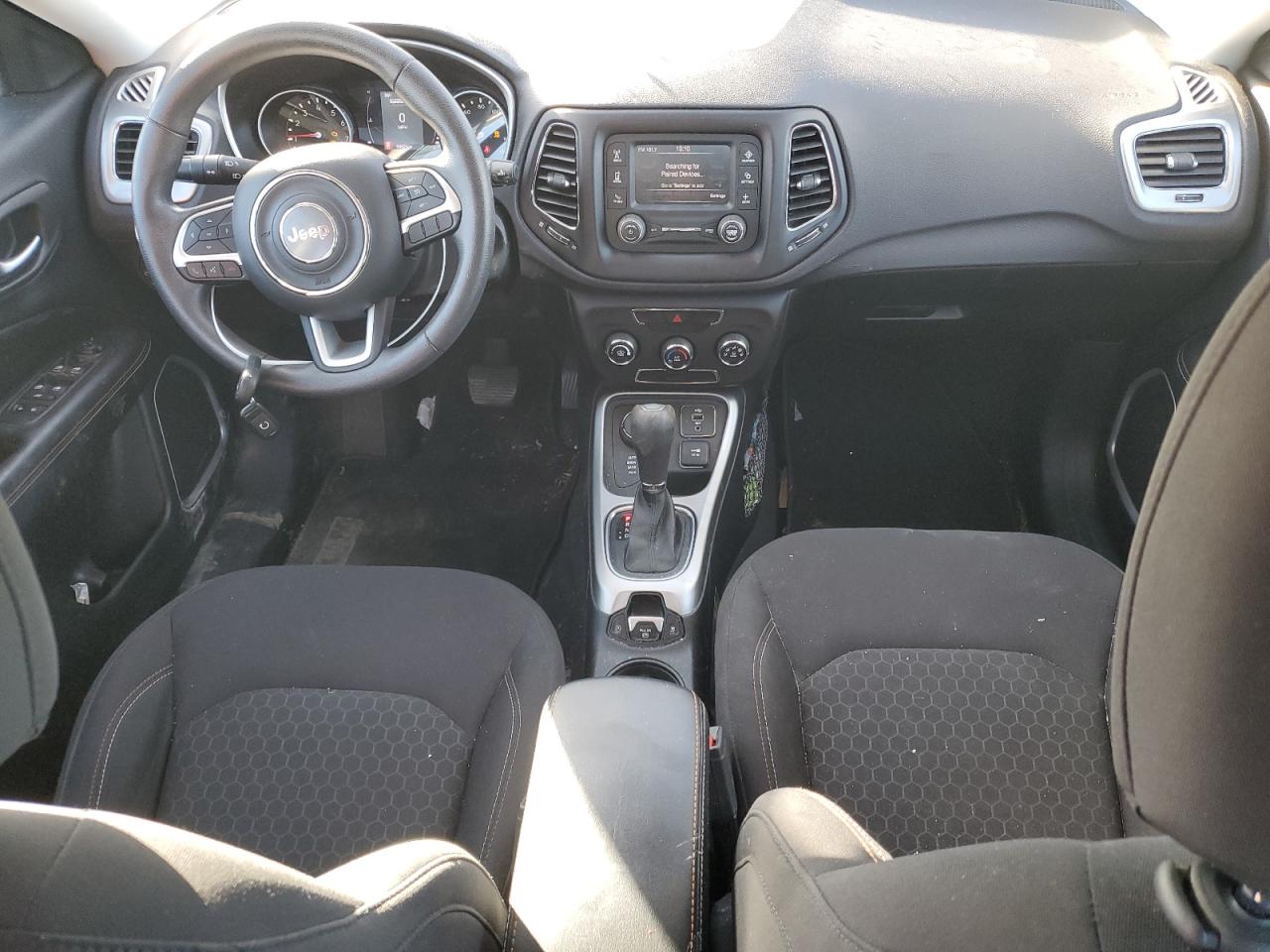 2018 Jeep Compass - Image 8
