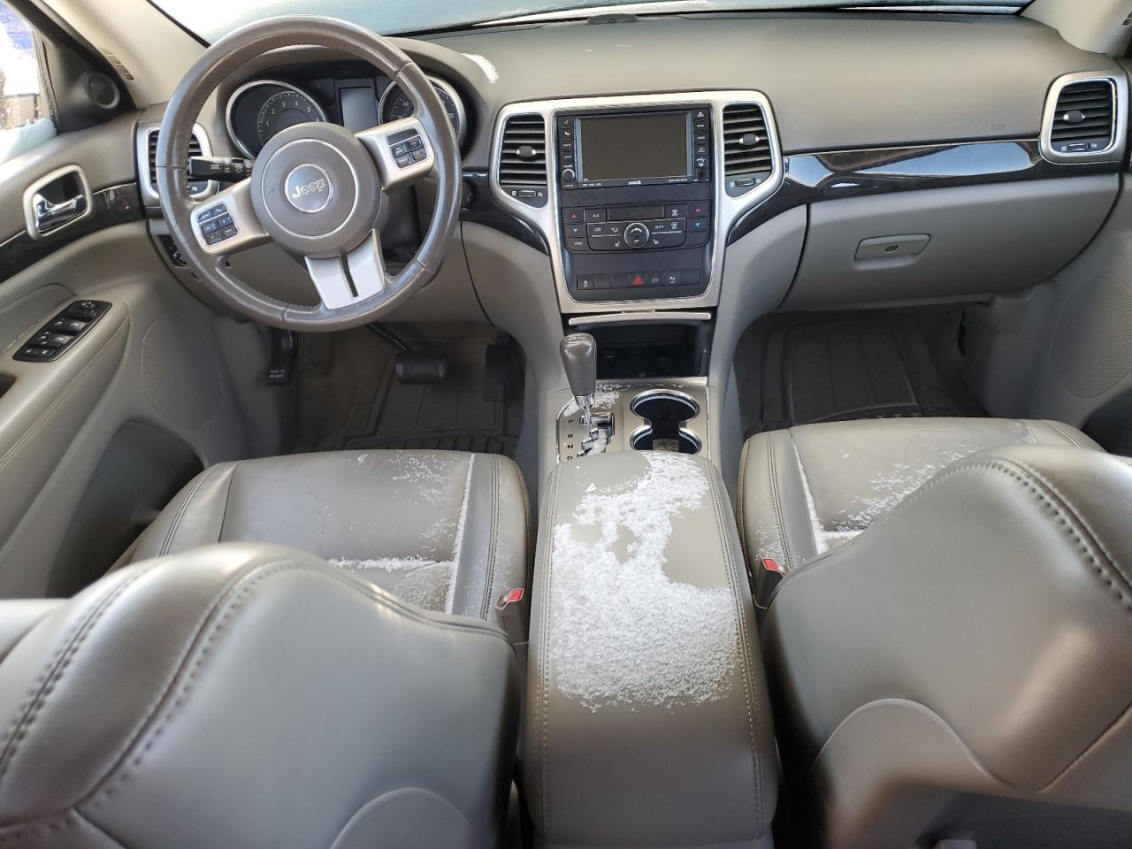 2011 Jeep Grand Cherokee - Image 8