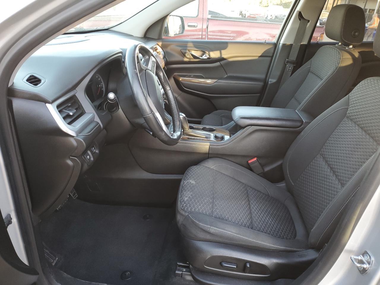 2019 GMC Acadia - Image 7