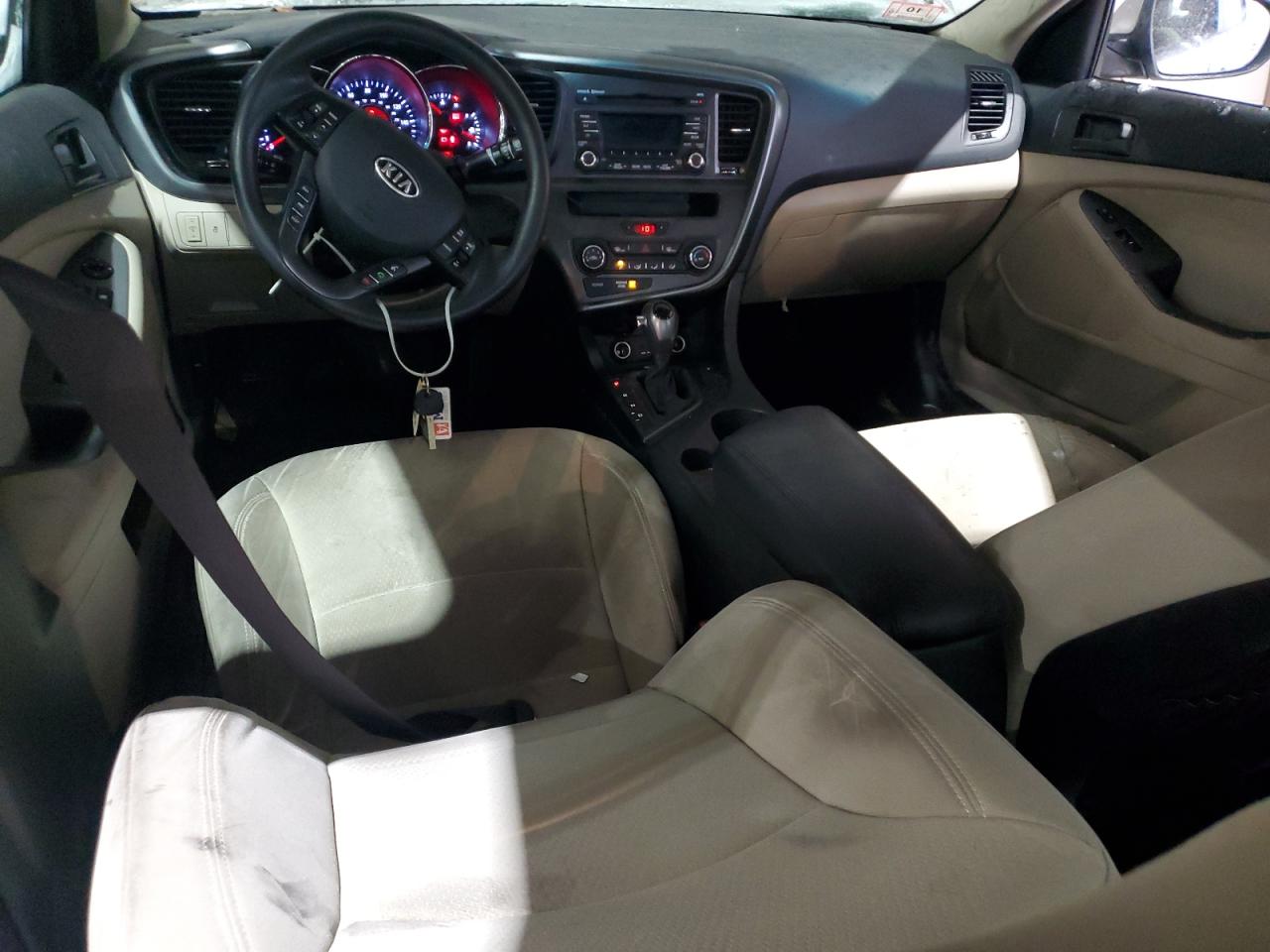 2012 Kia Optima - Image 8