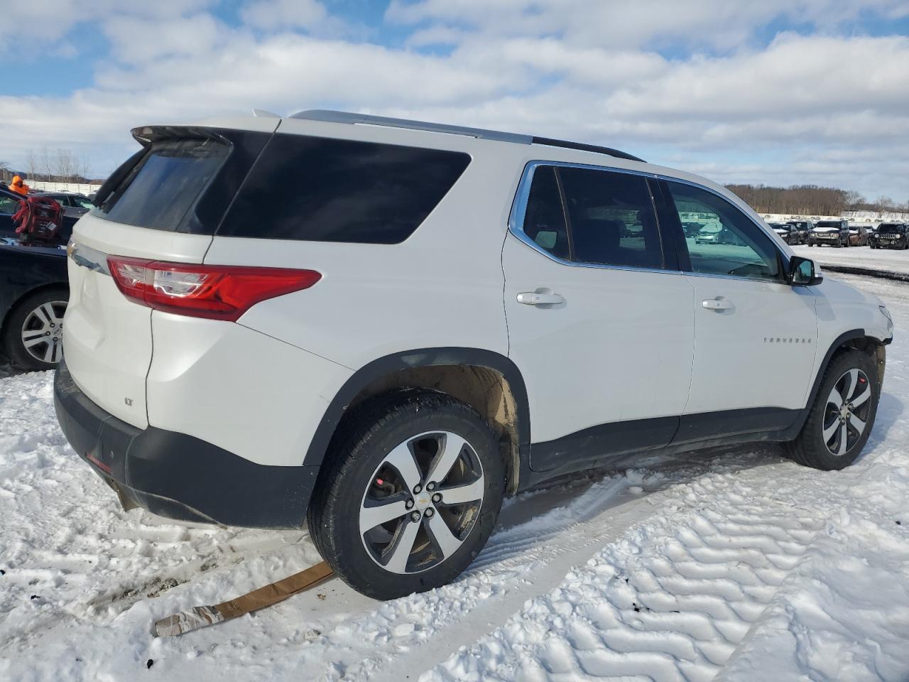 2018 Chevrolet Traverse - Image 3
