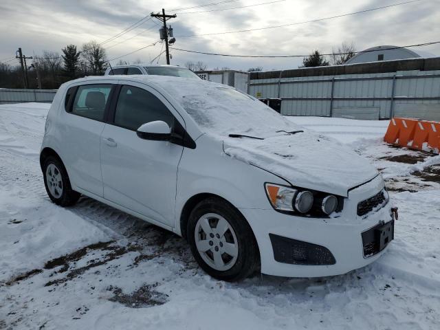  CHEVROLET SONIC 2016 Белый