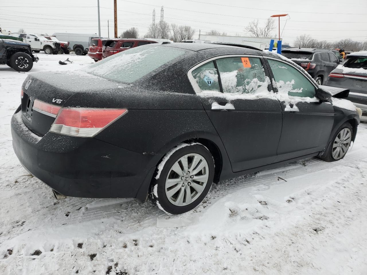 2011 Honda Accord - Image 3