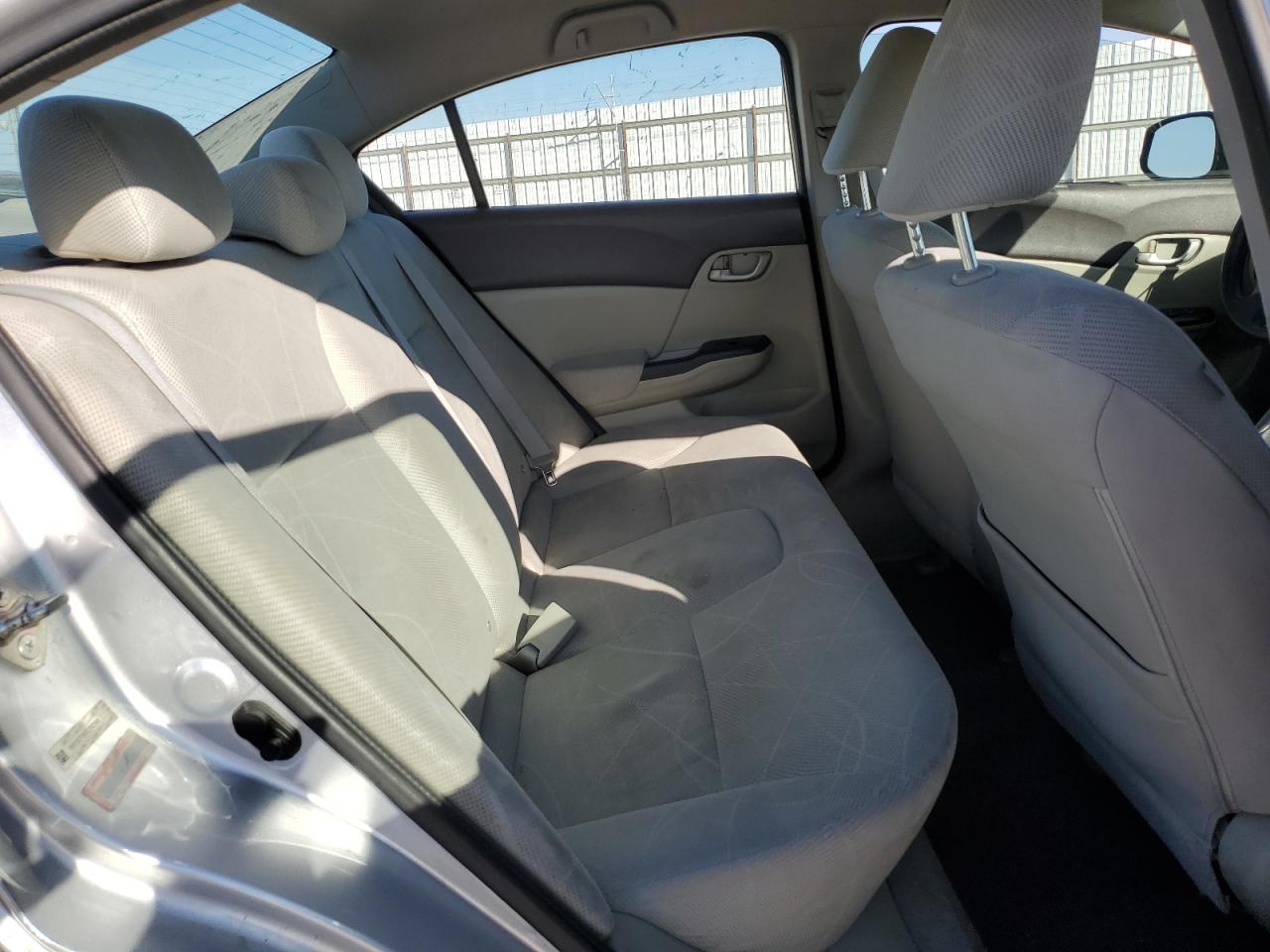 2012 Honda Civic - Image 10