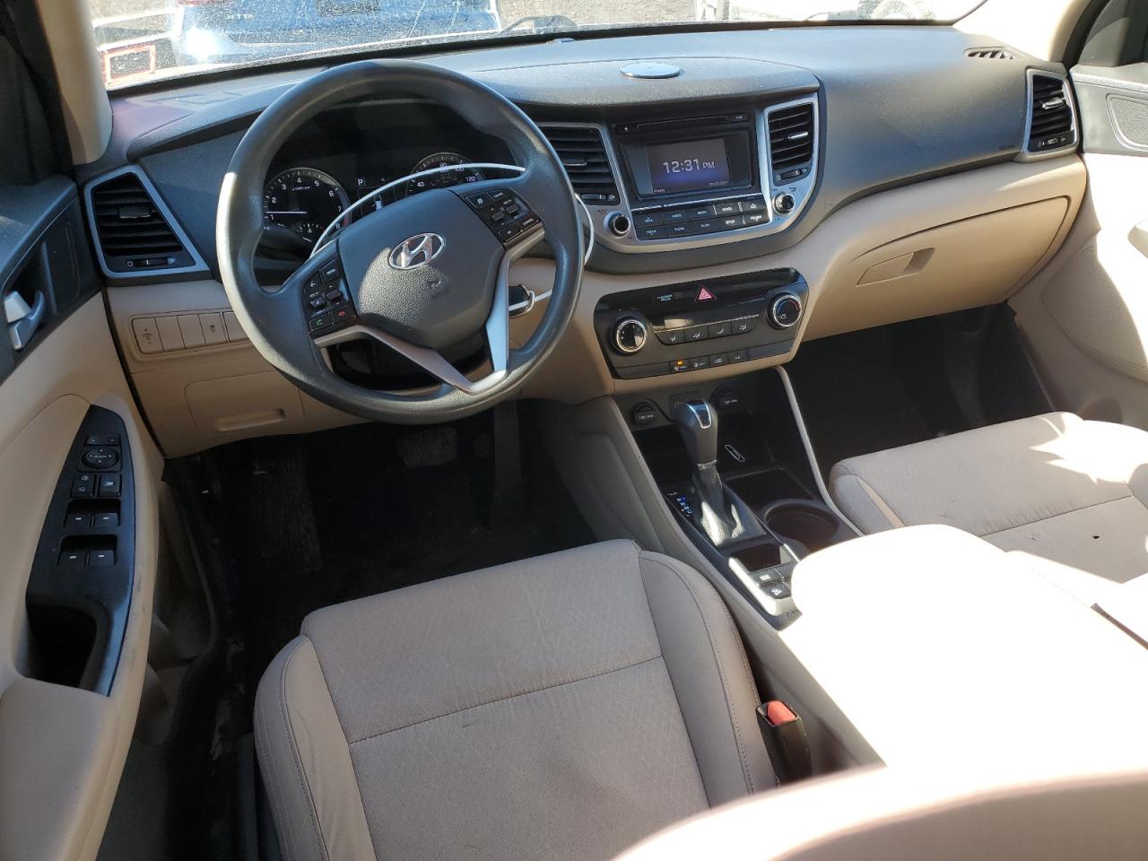 2016 Hyundai Tucson - Image 8