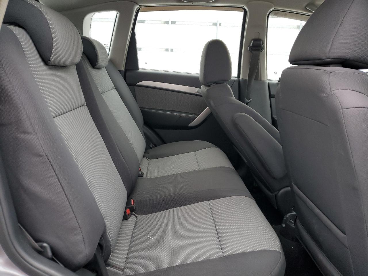 2011 Chevrolet Aveo - Image 11
