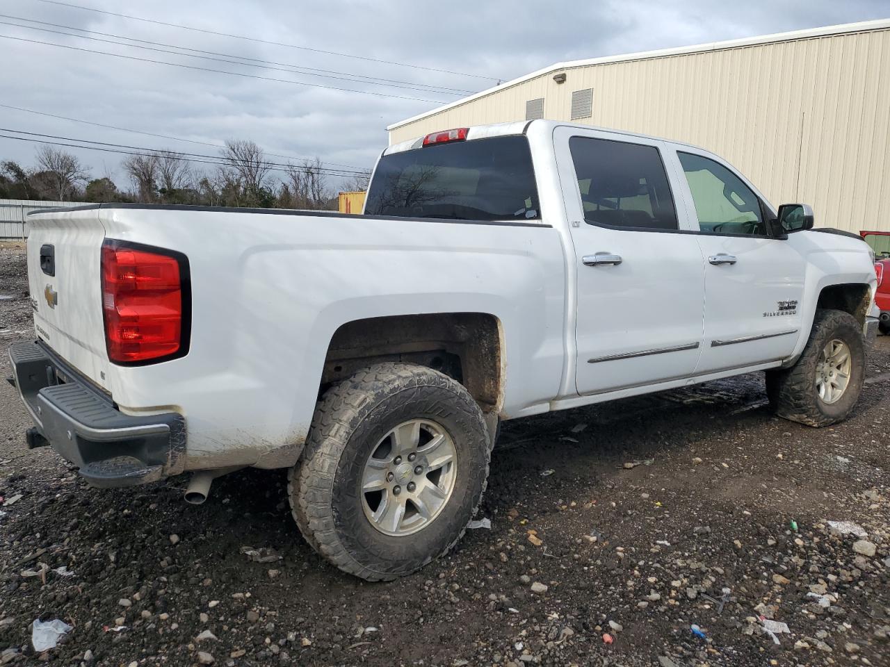 2014 Chevrolet Silverado - Image 3