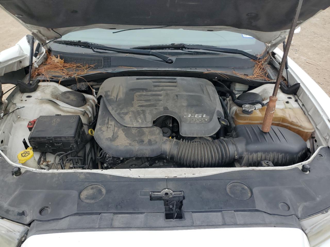 2013 Dodge Charger - Image 11