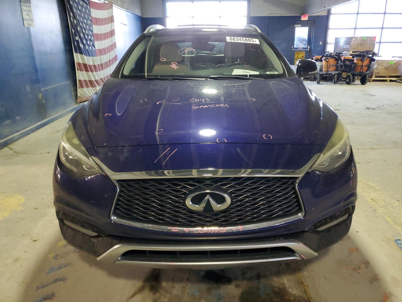 2017 Infiniti QX30 - Image 5
