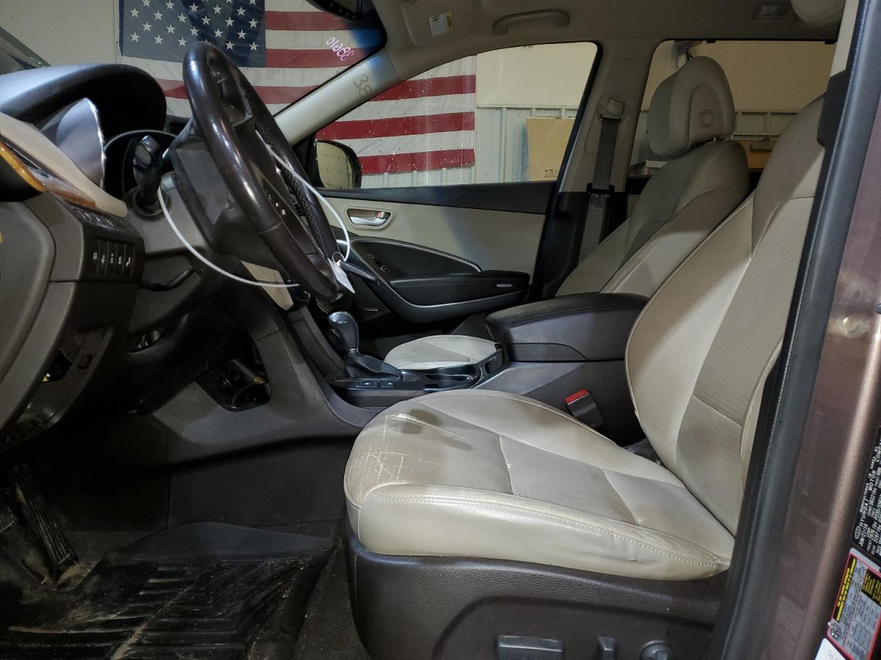 2014 Hyundai Santa Fe - Image 7