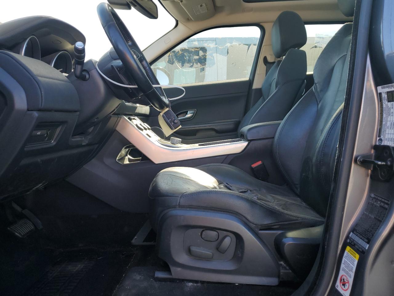 2015 Land Rover Range Rover - Image 7