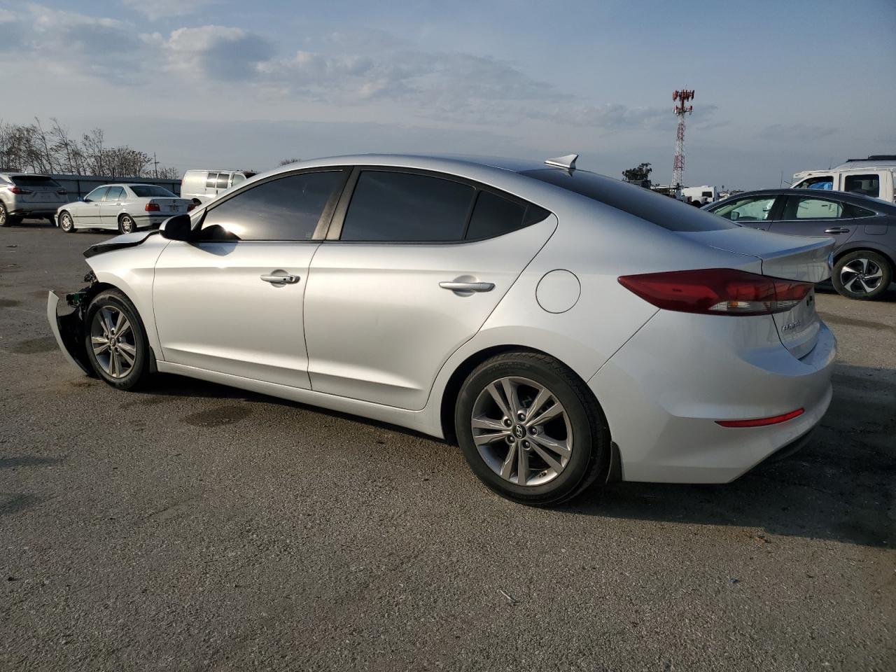 2017 Hyundai Elantra - Image 2
