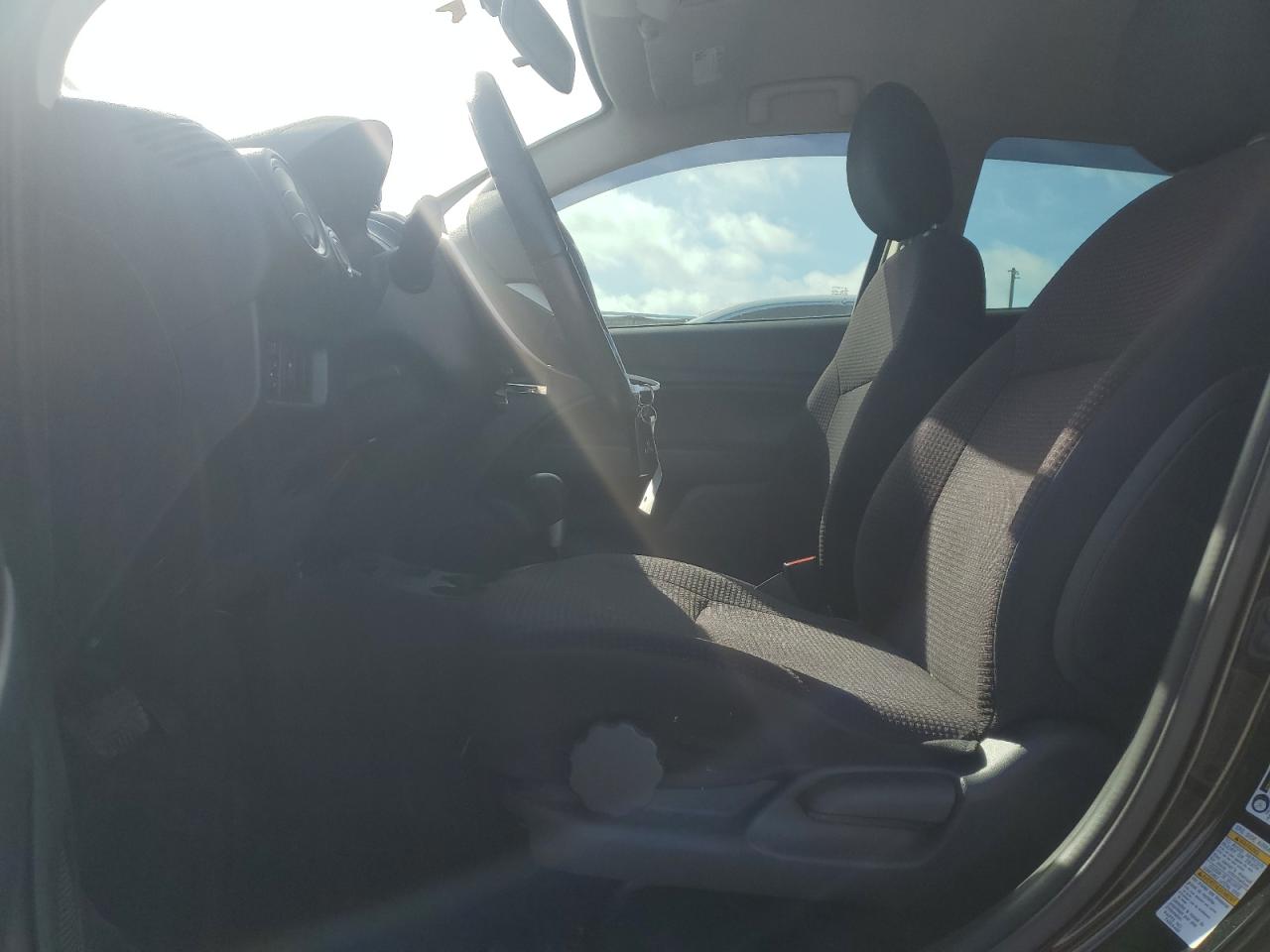 2014 Mitsubishi Mirage - Image 7