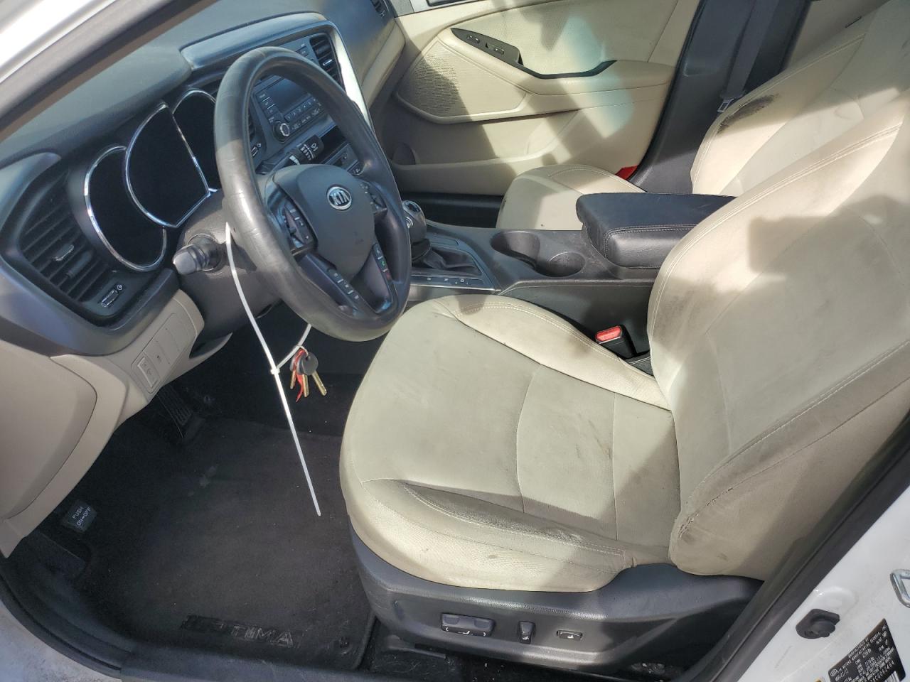 2012 Kia Optima - Image 7