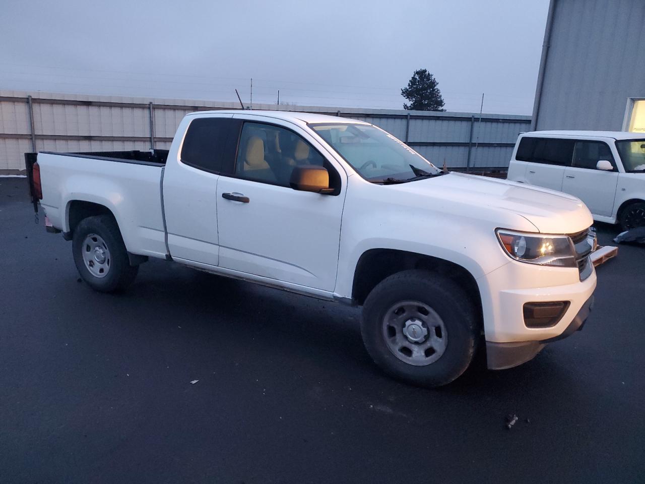 VIN 1GCHSBEA7G1372661 2016 CHEVROLET COLORADO no.4