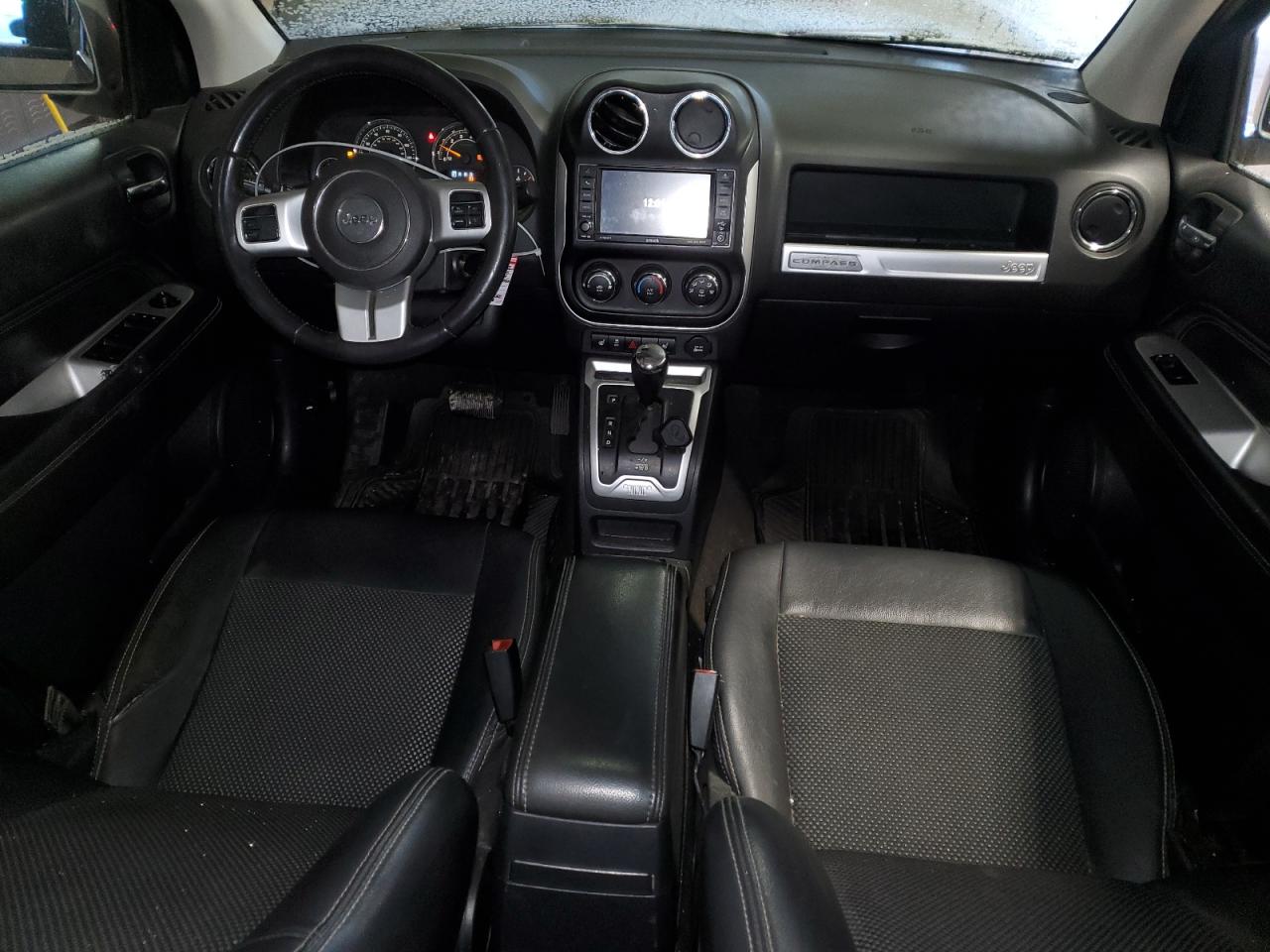 2015 Jeep Compass - Image 8