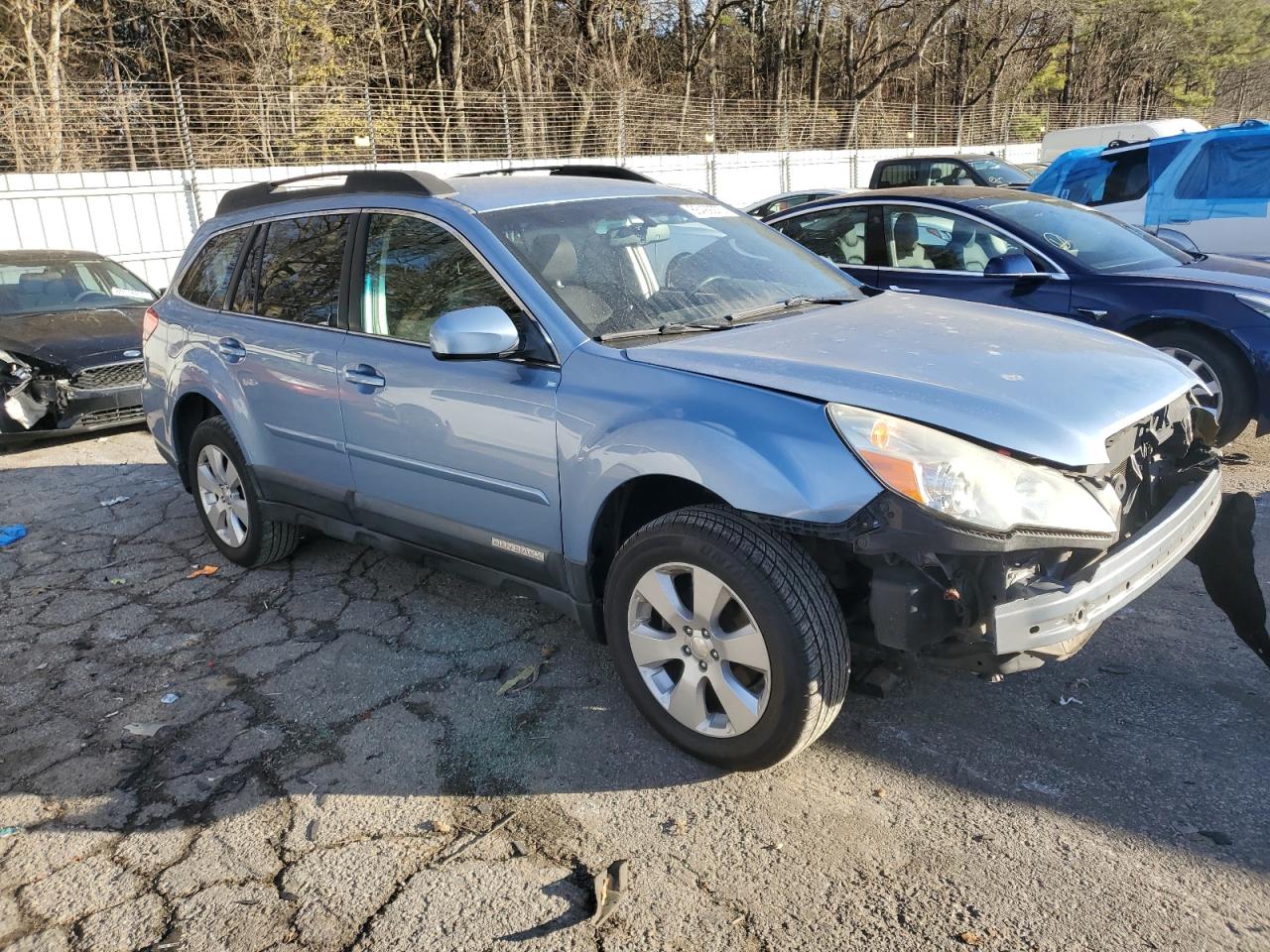 2011 Subaru Outback - Image 4