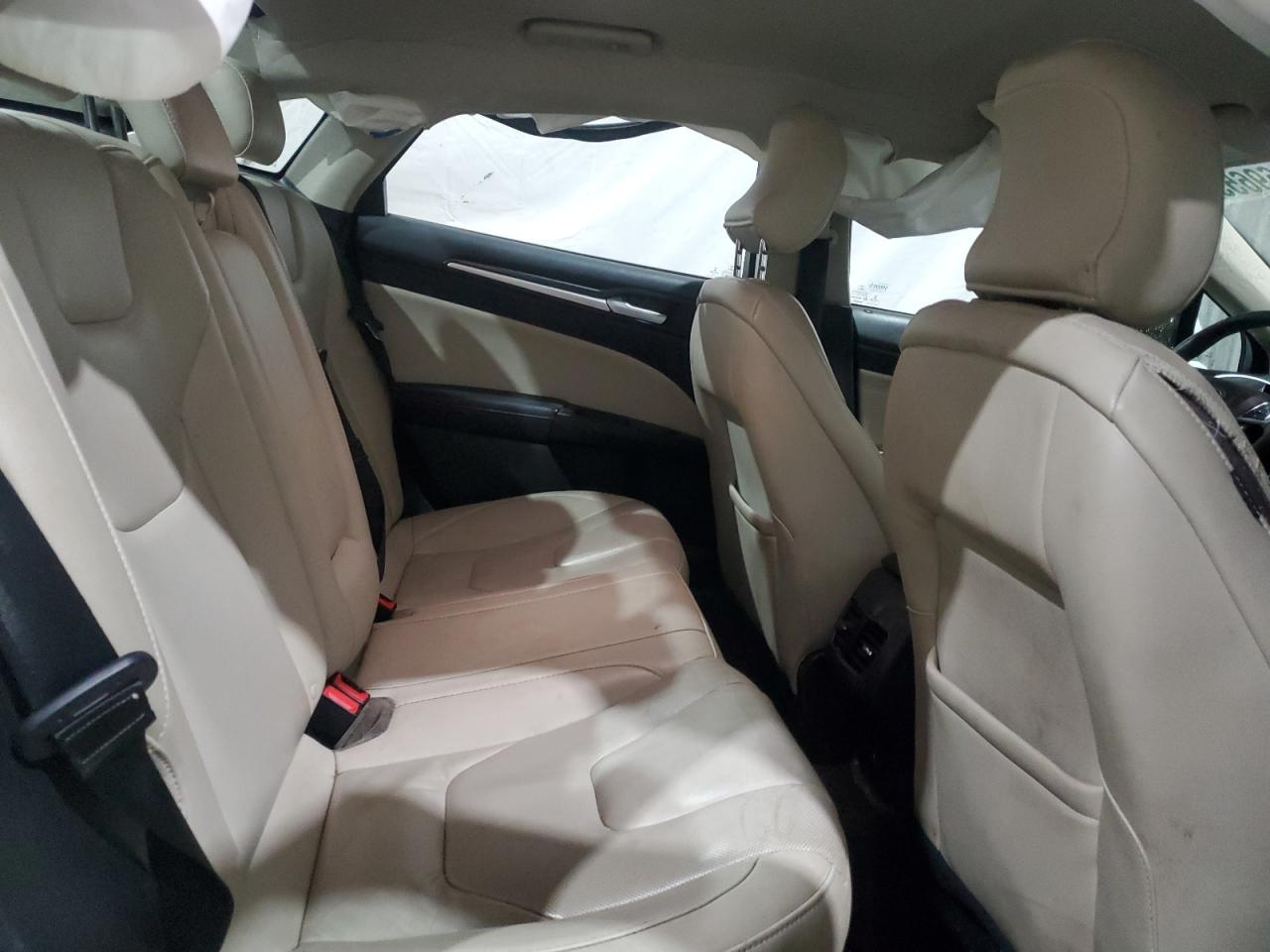 2018 Ford Fusion - Image 10