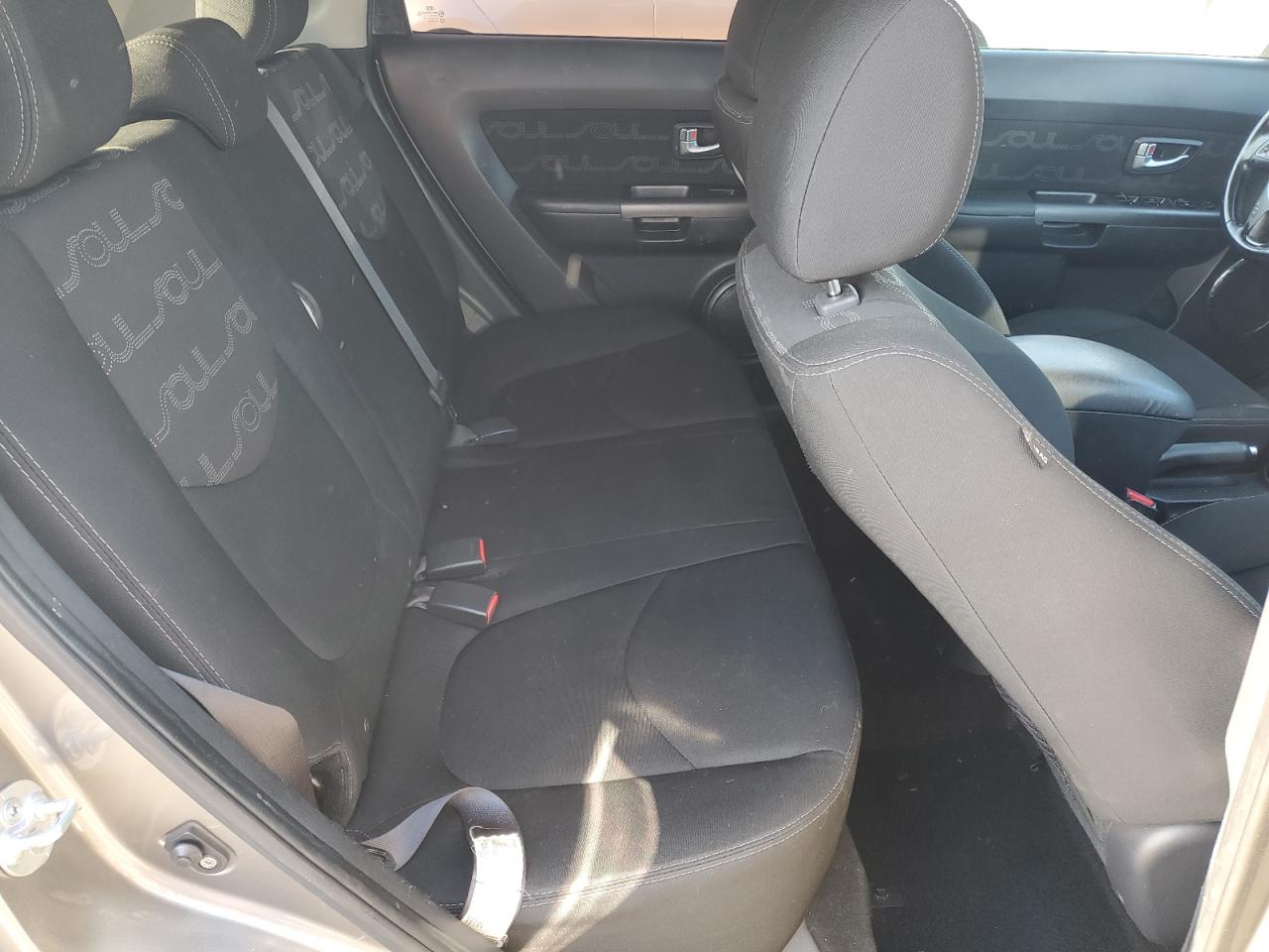 2013 Kia Soul - Image 11