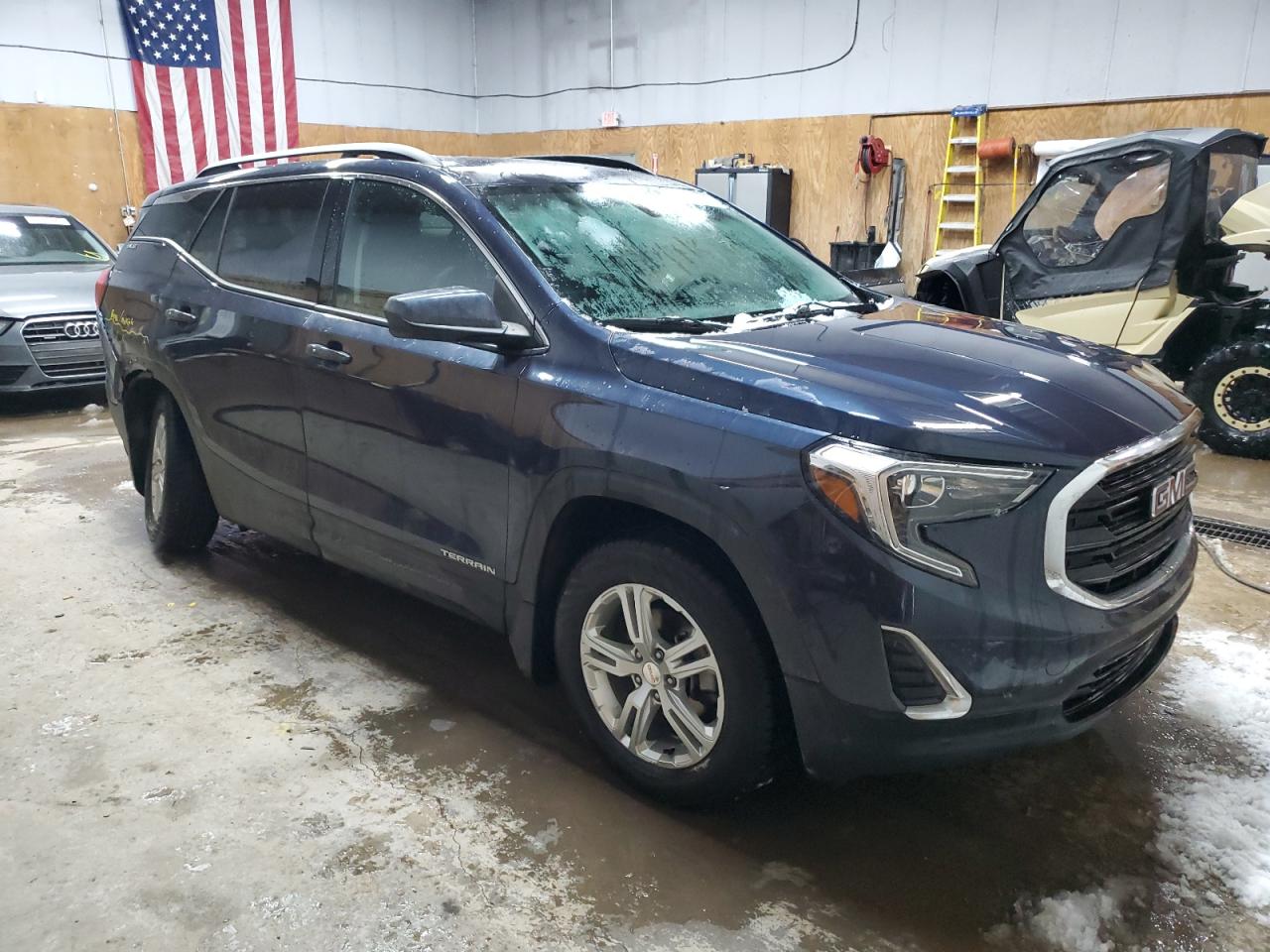 2019 GMC Terrain - Image 4