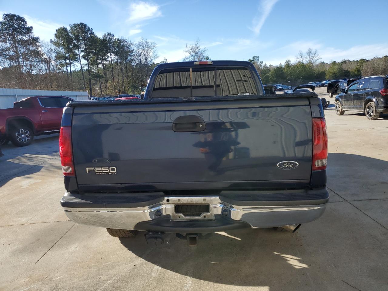 2001 Ford F250 - Image 6