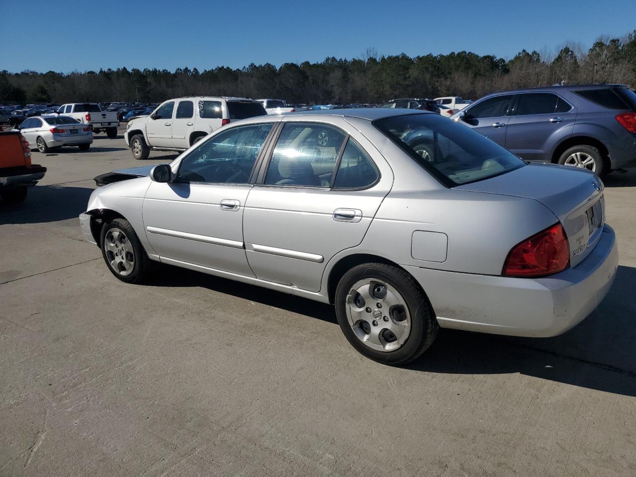 2005 Nissan Sentra - Image 2