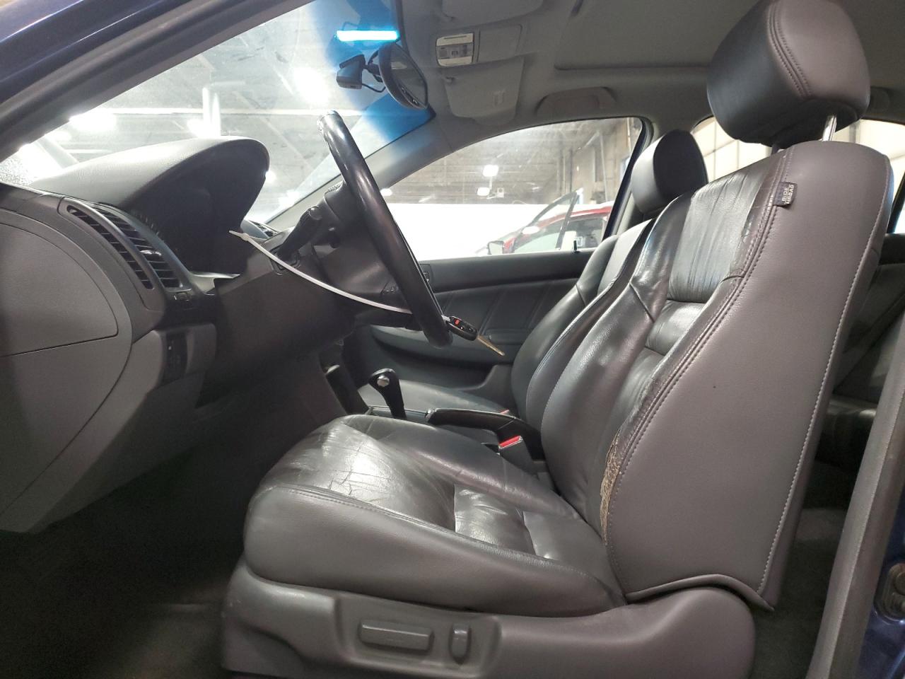 2005 Honda Accord - Image 7