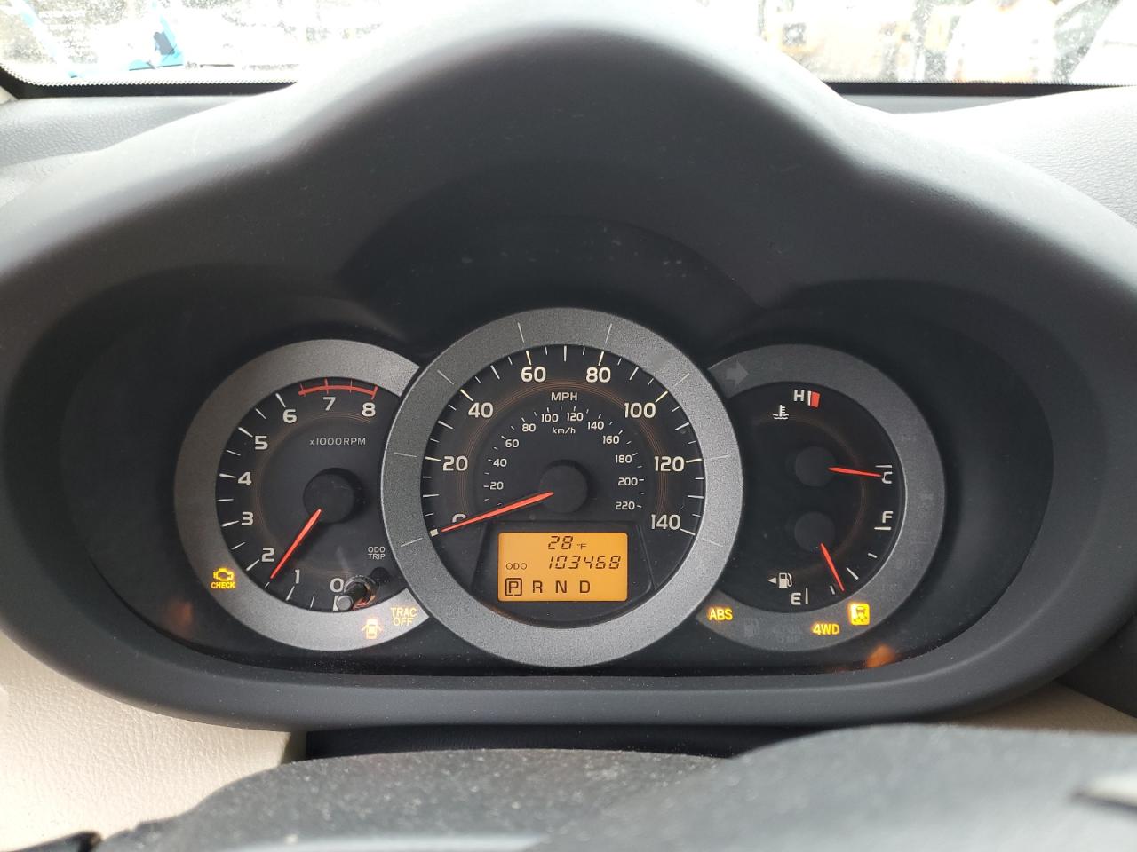 2012 Toyota RAV 4 - Image 9