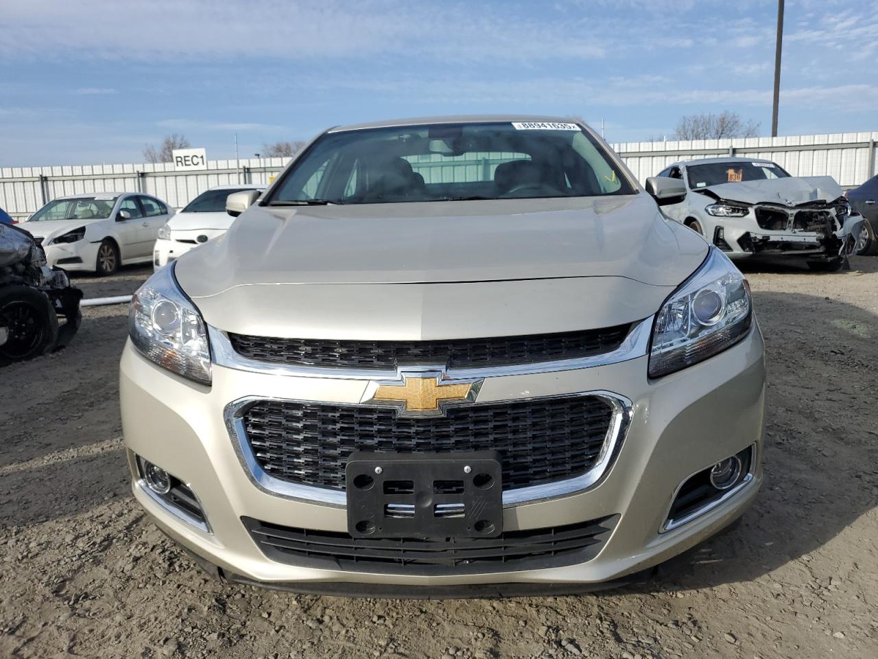 2016 Chevrolet Malibu - Image 5