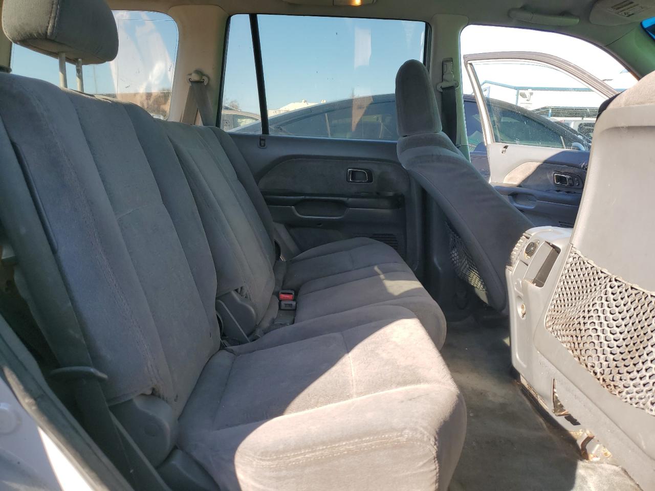 2003 Honda Pilot - Image 11