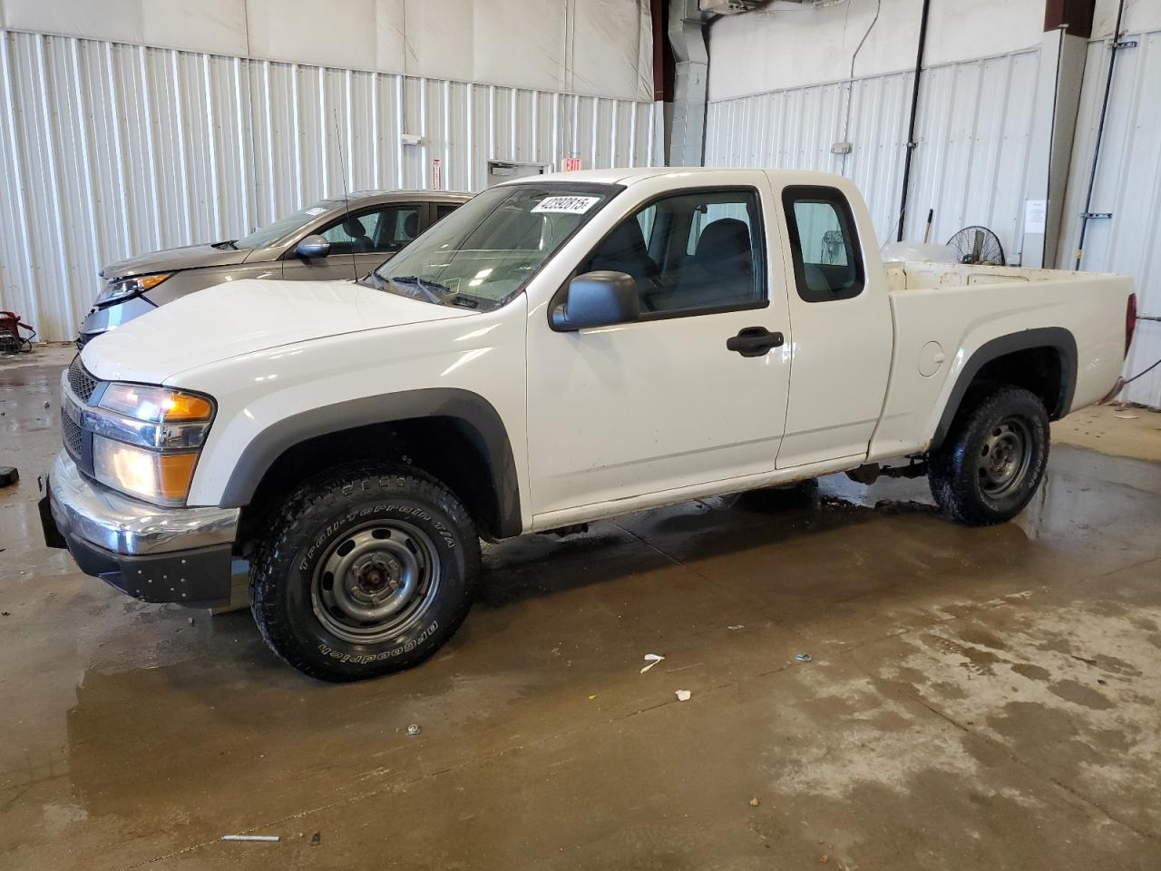 2005 Chevrolet Colorado - Image 1