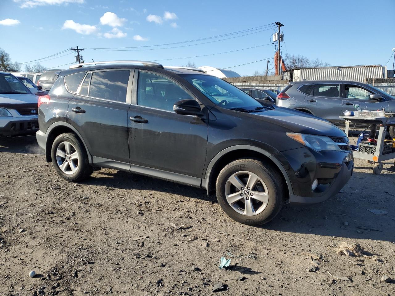 VIN 2T3RFREV6FW407503 2015 TOYOTA RAV4 no.4