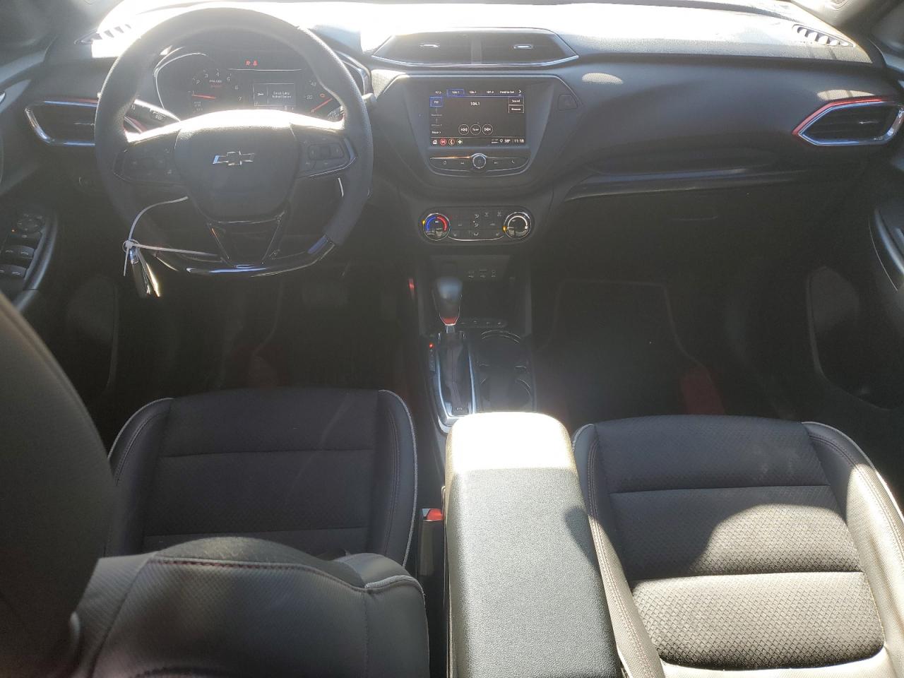 2022 Chevrolet TrailBlazer - Image 8