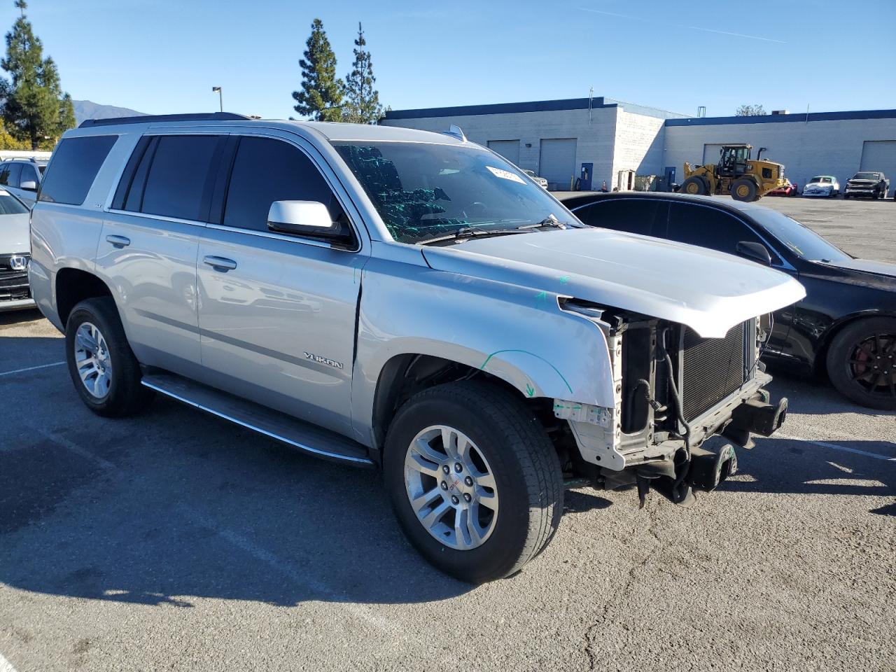 2020 GMC Yukon - Image 4