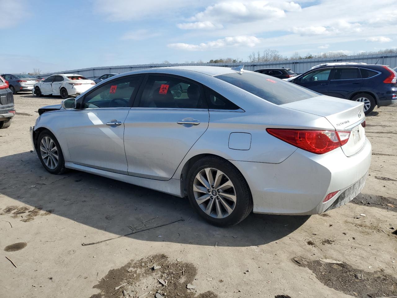 2014 Hyundai Sonata - Image 2