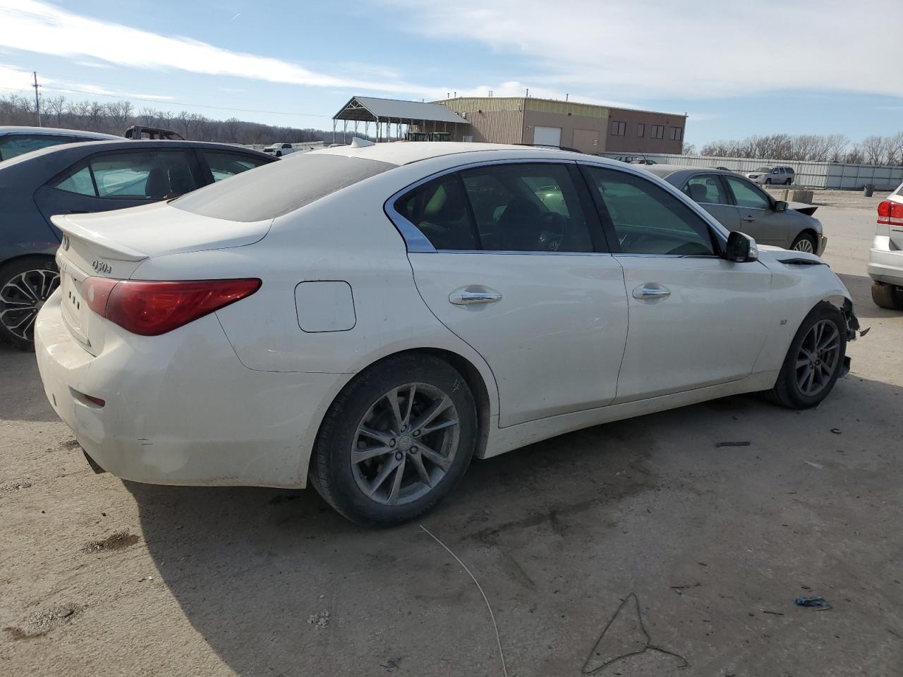 2015 Infiniti Q50 - Image 3