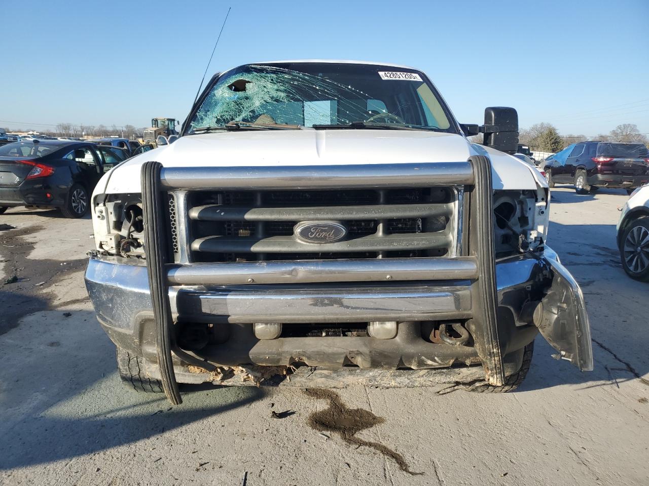 2001 Ford F250 - Image 5