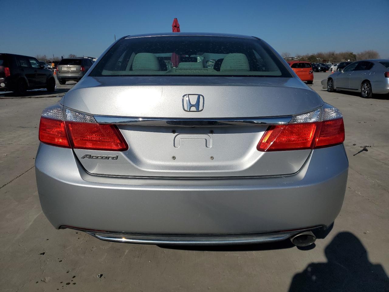 2013 Honda Accord - Image 6