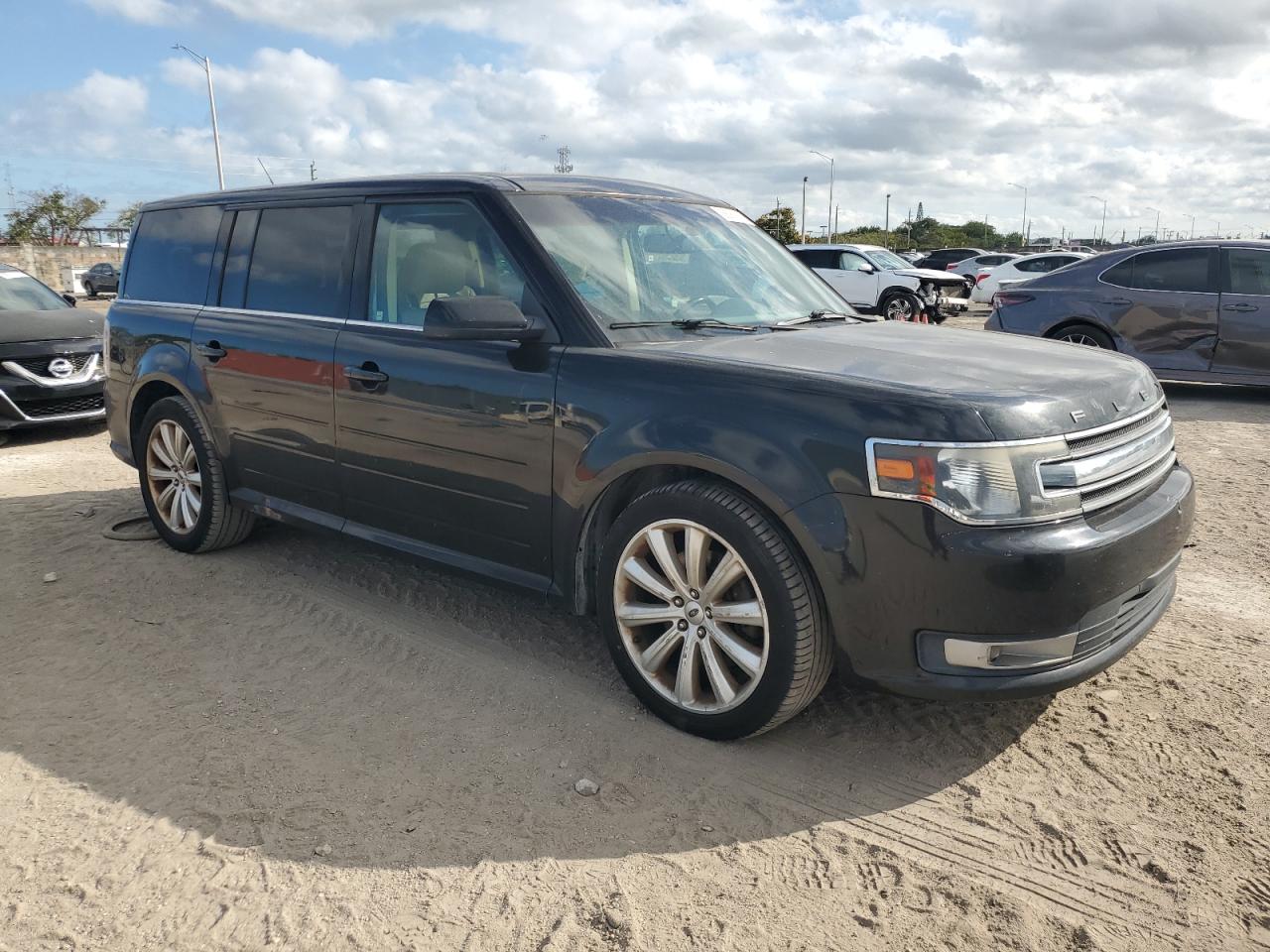 VIN 2FMGK5C89DBD24314 2013 FORD FLEX no.4