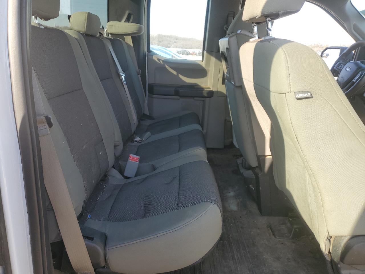 2016 Ford F-150 - Image 11