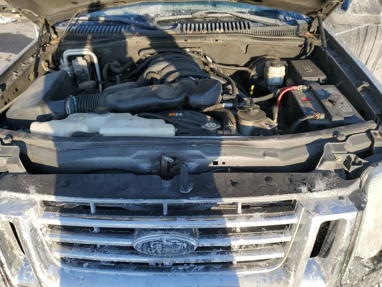 2007 Ford Explorer - Image 11