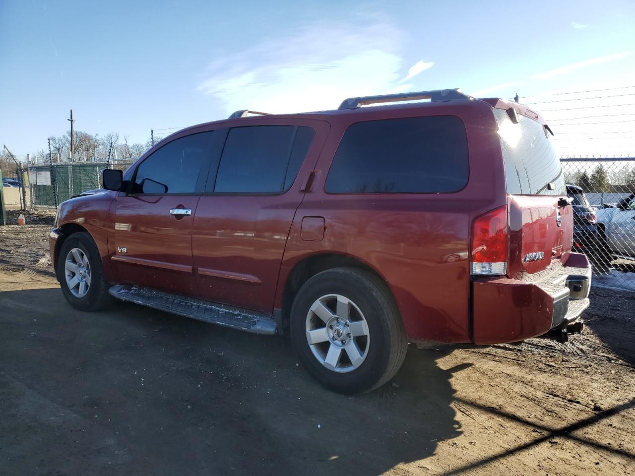 2005 Nissan Armada - Image 2